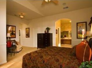 2429 Rall Ave, Clovis, CA 93611