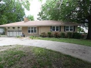 14205 E 39th St S, Independence, MO 64055