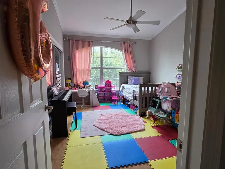 2111 Welch St #B315 — Photo 5