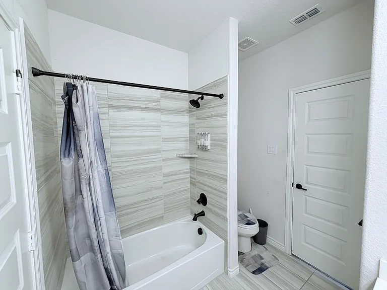 516 William Ct — Photo 17