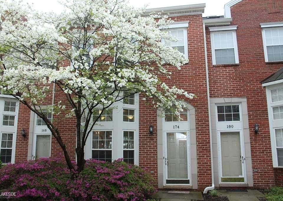 1st image of 174 S Georgetown Sq #1