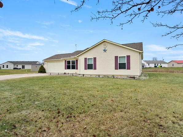 1130 Kennis Ct, Huntington, IN 46750