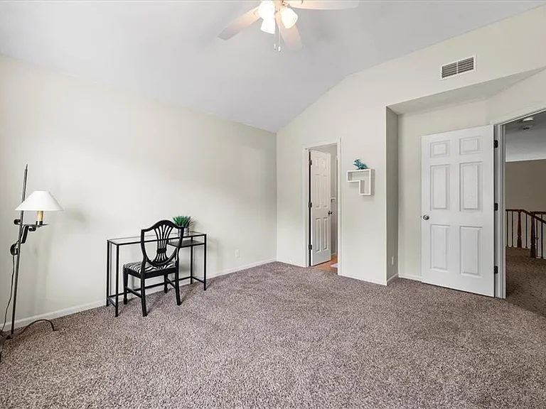 3808 W 155th St — Photo 46
