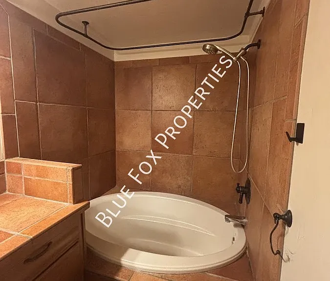 729 N Alamo Ave — Photo 24