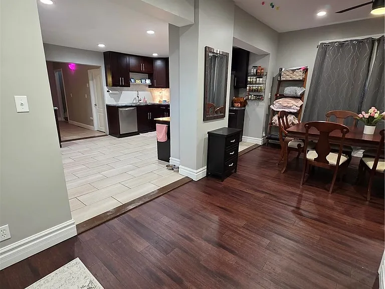 149 Adam St — Photo 23