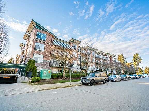 4th image of 8183 121a St #402
