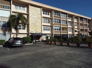 410 SE 2nd St APT 102, Hallandale, FL 33009