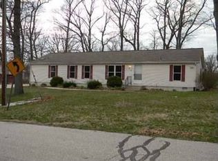 514 Dahlia St, Michigan City, IN 46360