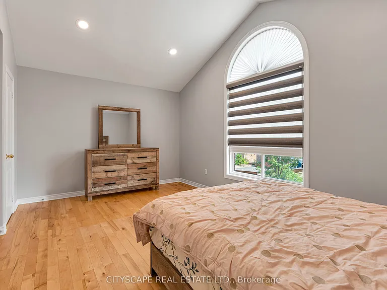 5623 Longboat Ave — Photo 41