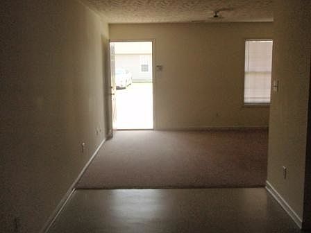 2nd image of 108 Cool Breeze Dr