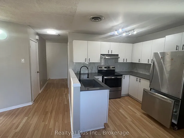 1569A Kingston Rd — Photo 8