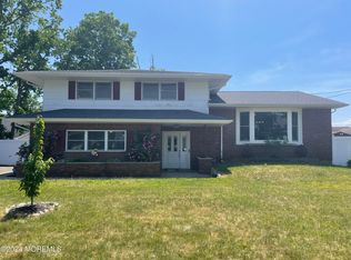 835 Chelsea St, Forked River, NJ