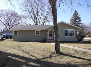 698 Martin Ave, Fond Du Lac, WI 54935