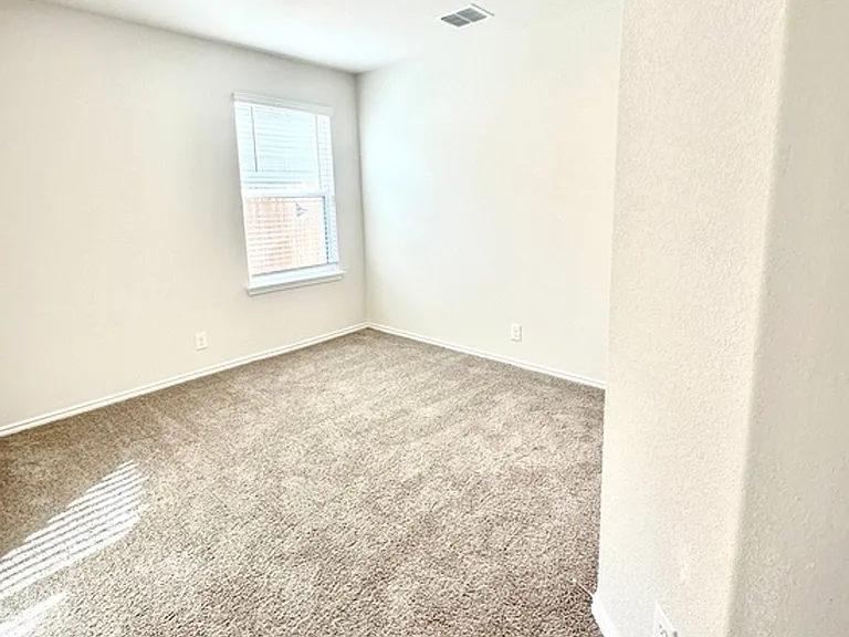 9922 Yellow Lake — Photo 10