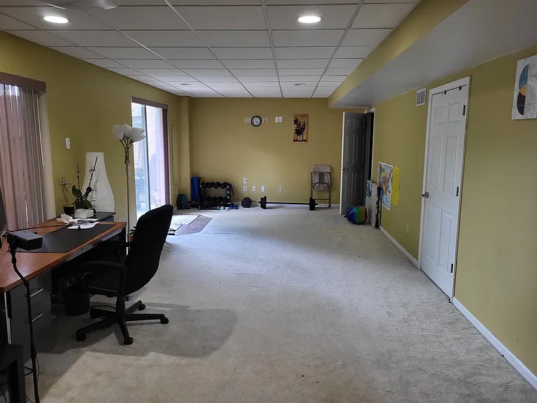 3067 Silverbrook Dr — Photo 19