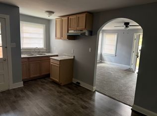 119 E 11th St #A, Salisbury, NC 28144