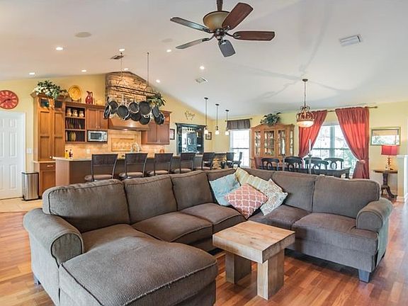 5th image of 14206 Briarthorn Dr