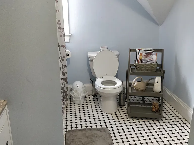 384 Hope St #3 — Photo 6