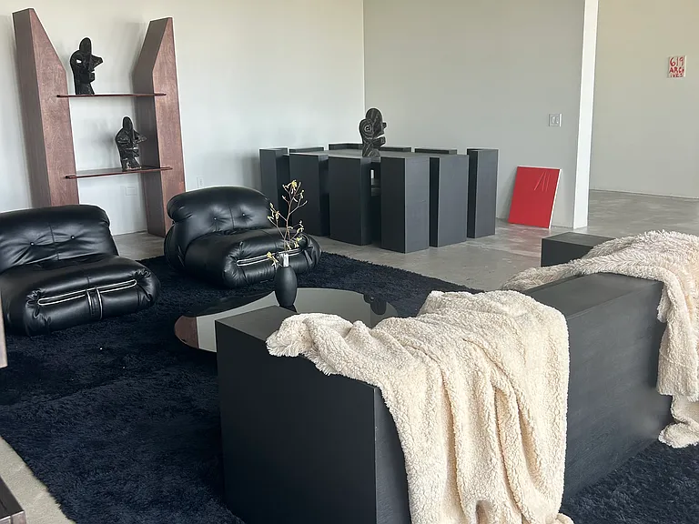2404 Wilshire Blvd #10B — Photo 11