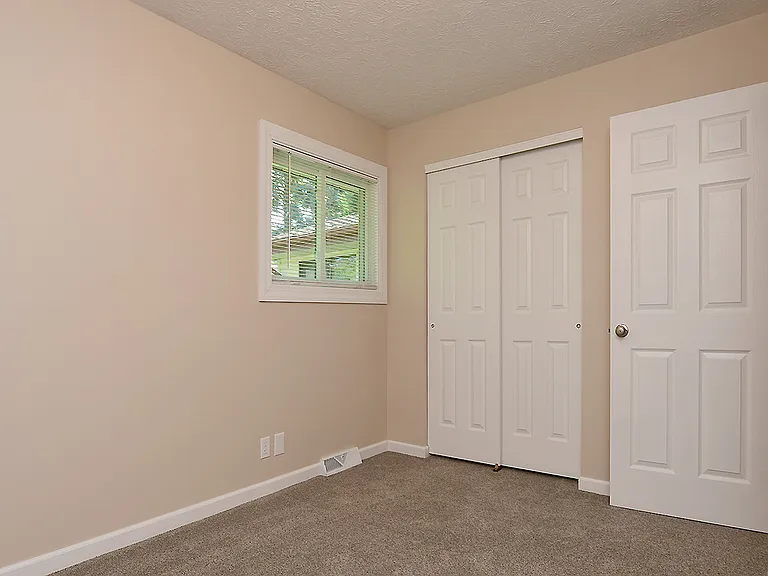 14028 Madison Cir — Photo 12