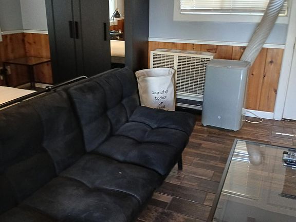5th image of 31541 Hilltop Dr