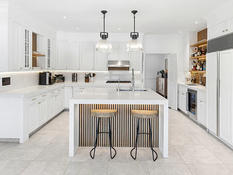 Farmview Dr — Photo 20