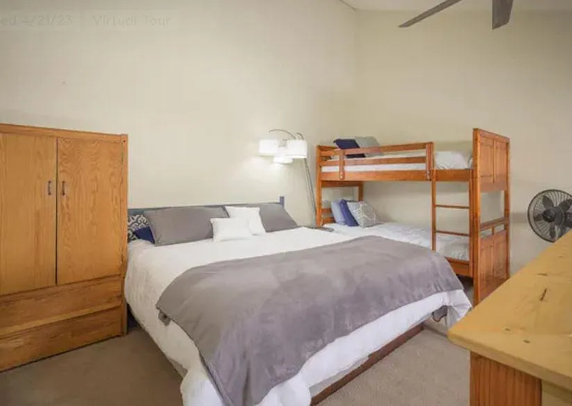 1 bed, 555 sqft, $1,600 — Photo 2