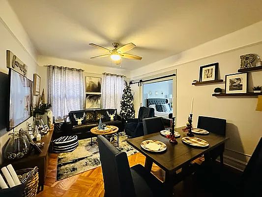 2nd image of 2416 26th St