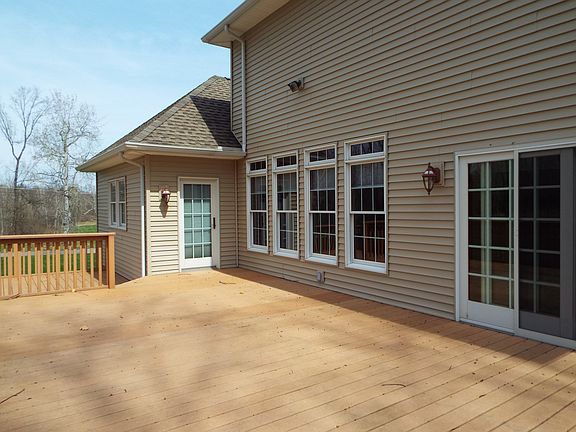 4th image of 3195 Baywoods Dr
