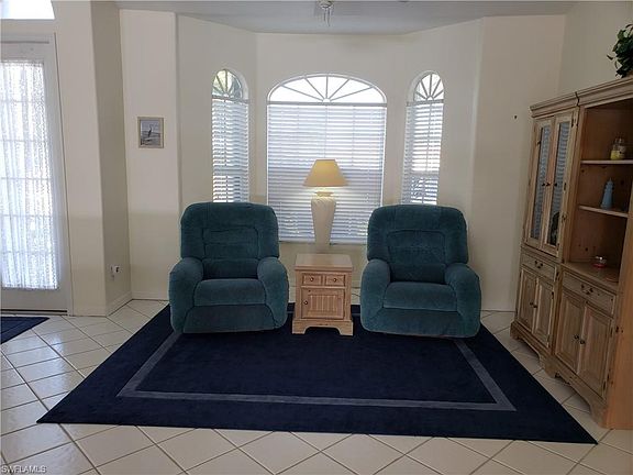 5th image of 306 SW 47th St