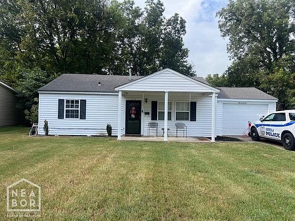 3rd image of 1116 North Dr