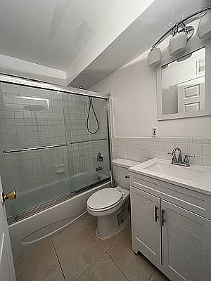 4th image of 150 W 117th St Fl 2