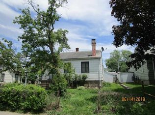1419 S Concord St, Davenport, IA 52802