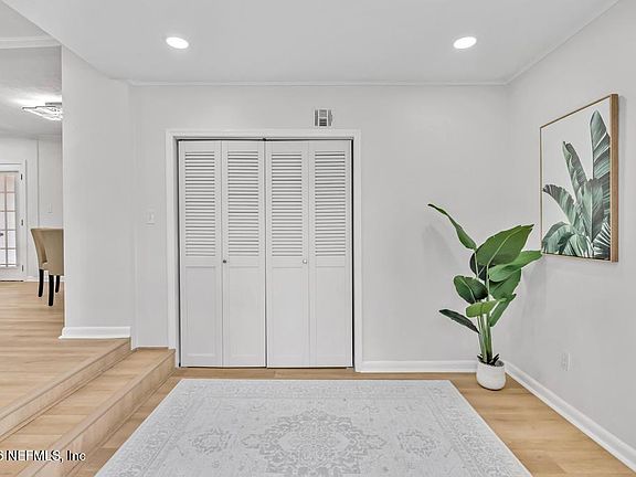 4th image of 4774 CATES Avenue