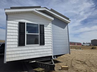 Cavco Essence Plan, Aspen Community, Evansville, WY 82636