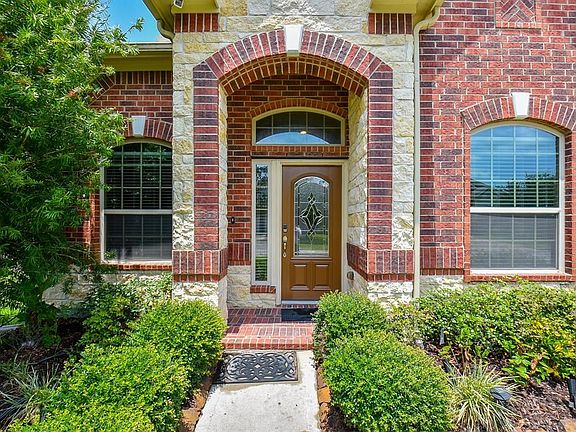 3rd image of 12615 Colonial Glen Ct