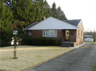 514 E Clen Moore Blvd, New Castle, PA 16105