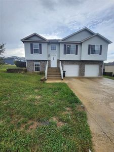 107 Sandstone Dr, Saint Robert, MO, 65584