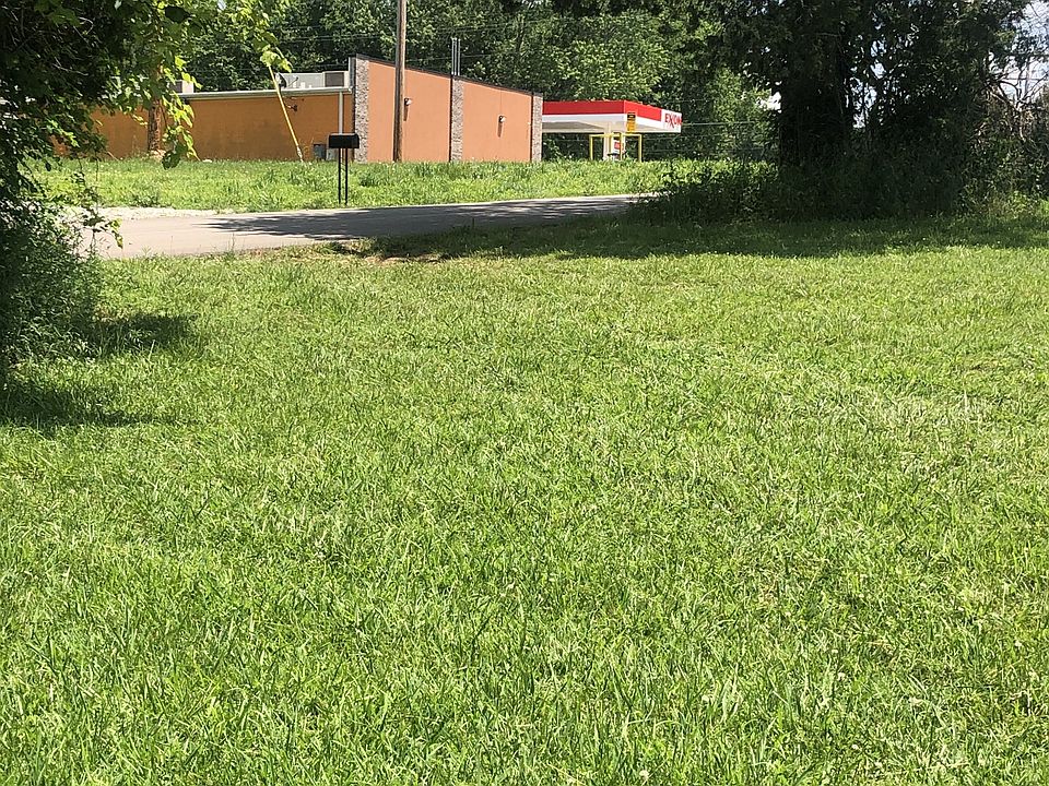 1st image of 0 Picnic St