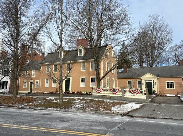 5 Lexington Rd, Concord, MA 01742