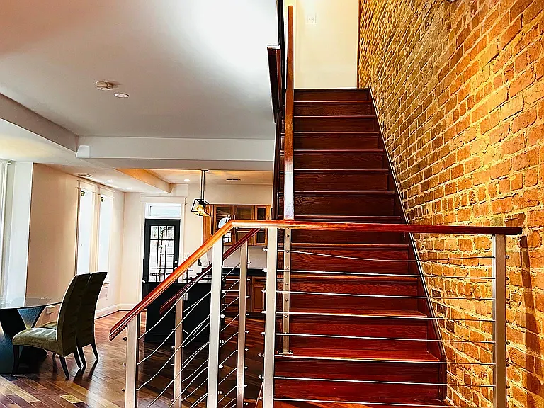 111 Seaton Pl NW — Photo 11