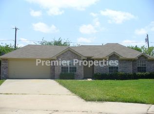 1513 Pintail Ct, Desoto, TX 75115