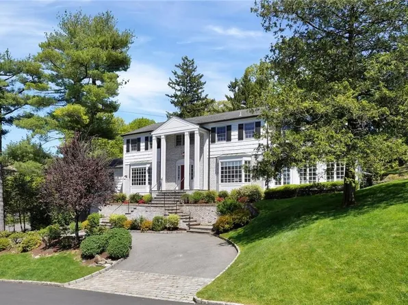 1 Oakledge Road, Bronxville, NY 10708