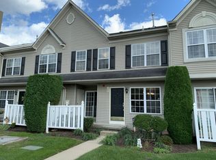 1003 Cherry Wood Ct #1, Phoenixville, PA 19460