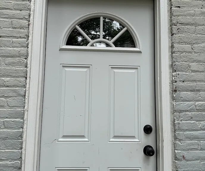 527 W Orange St #3 — Photo 3