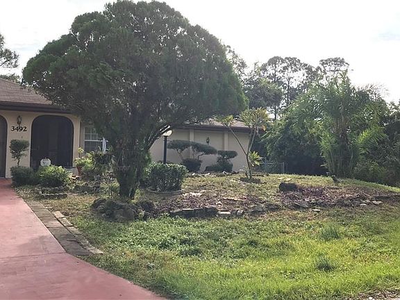 3rd image of 3492 Cessna St