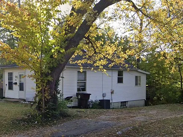 1006 W Donald St, Peoria, IL 61604