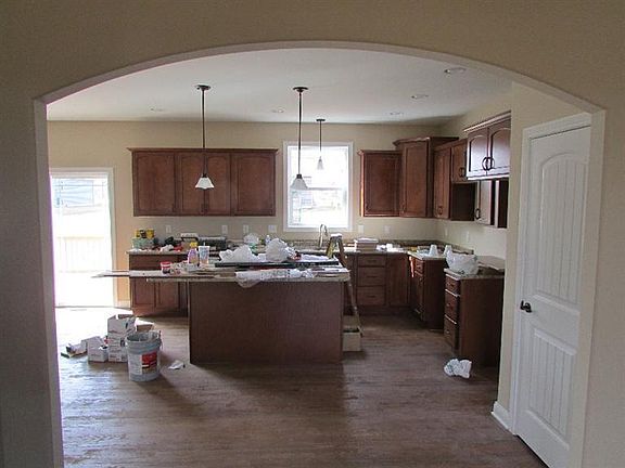 5th image of 3254 S Badger Ct