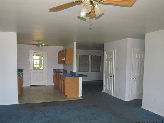 3rd image of 2705 Riverview Dr