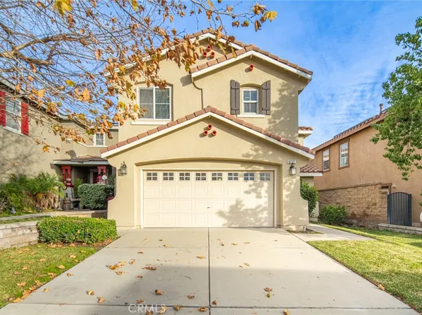 6237 Long Cove Dr, Fontana, CA 92336